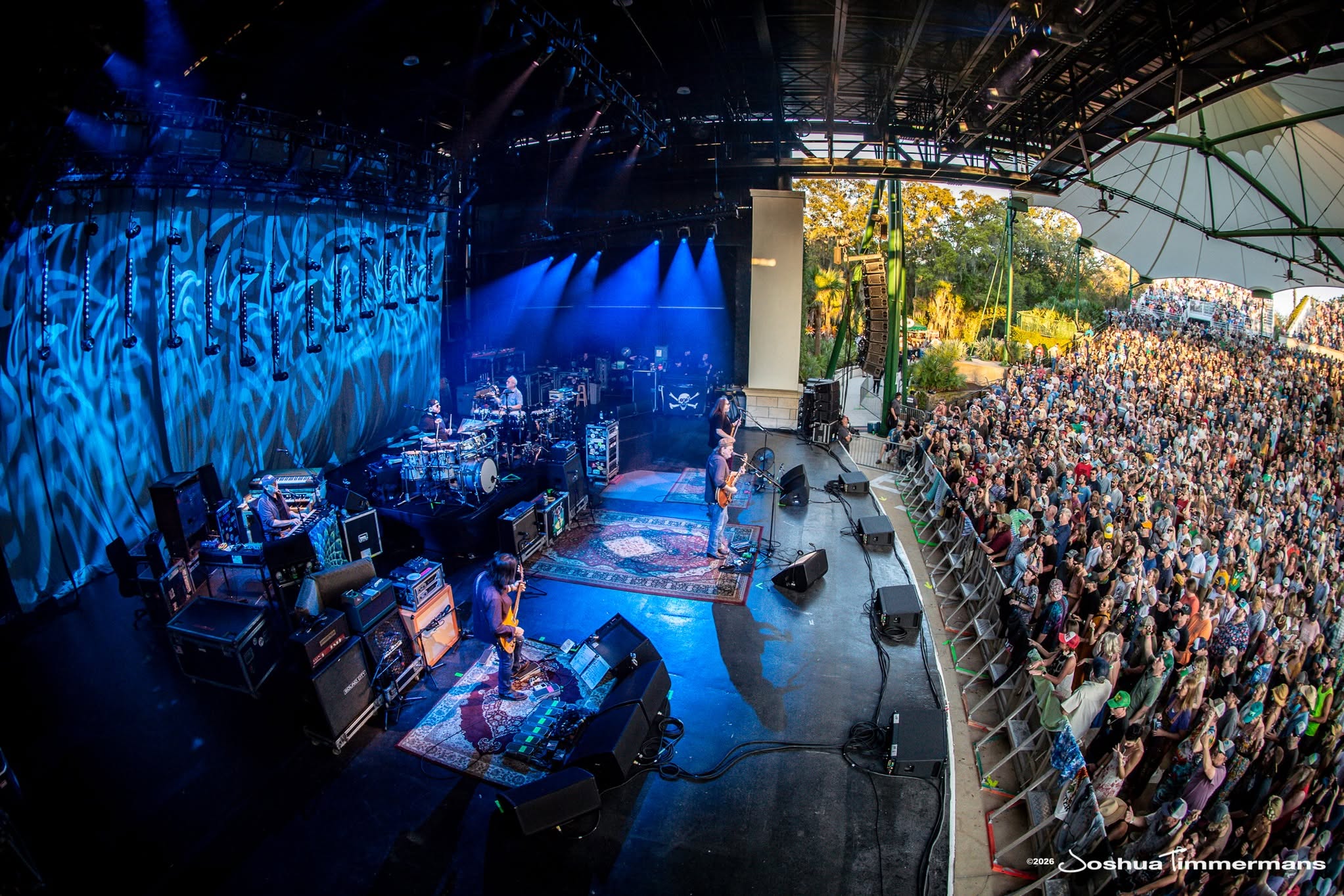 Widespread Panic